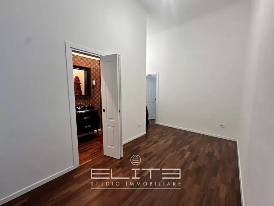 Immagine 6 di Appartamento in vendita  in P.ZZA  ROMA a Ancona