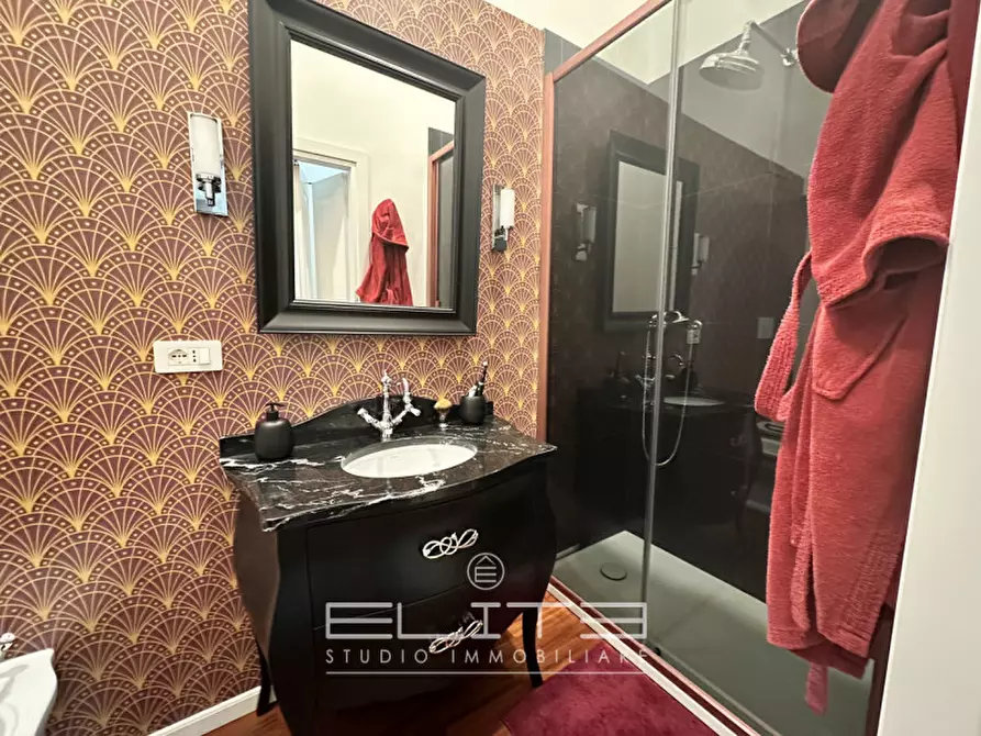 Immagine 7 di Appartamento in vendita  in P.ZZA  ROMA a Ancona