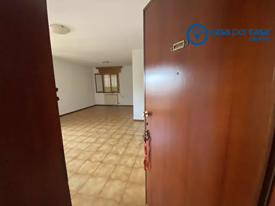 Immagine 9 di Appartamento in vendita  in Via Padova a Taglio Di Po