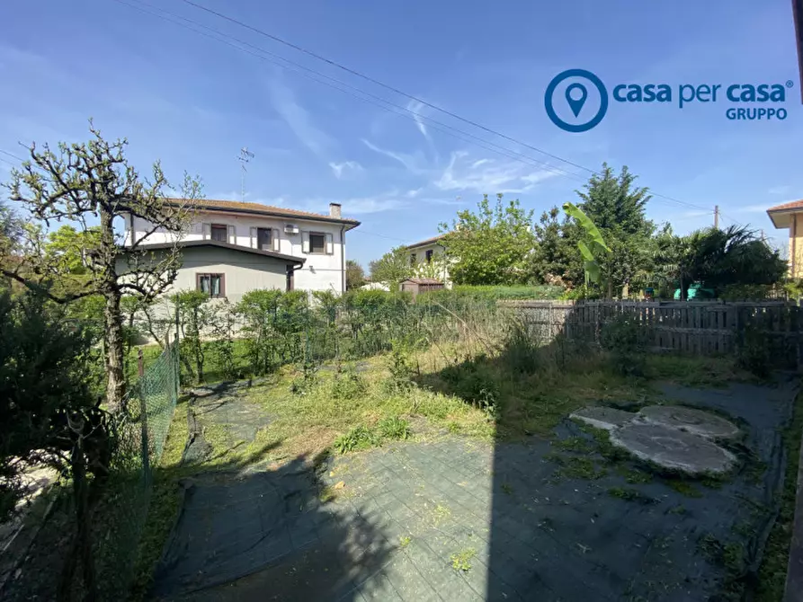 Immagine 35 di Appartamento in vendita  in Via Padova a Taglio Di Po