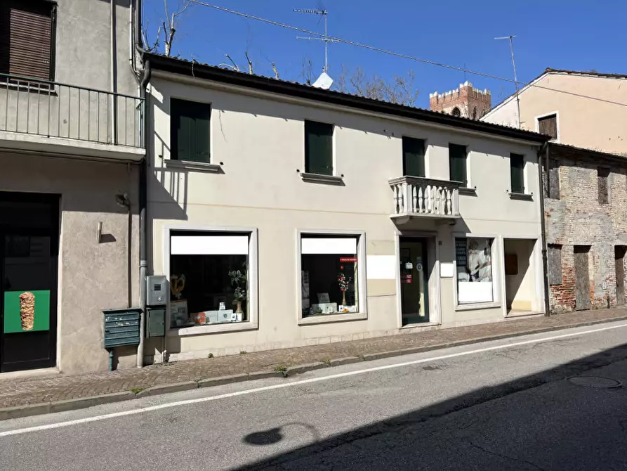 Immagine 1 di Negozio in vendita  in Via Ubaldo Bregolini a Noale