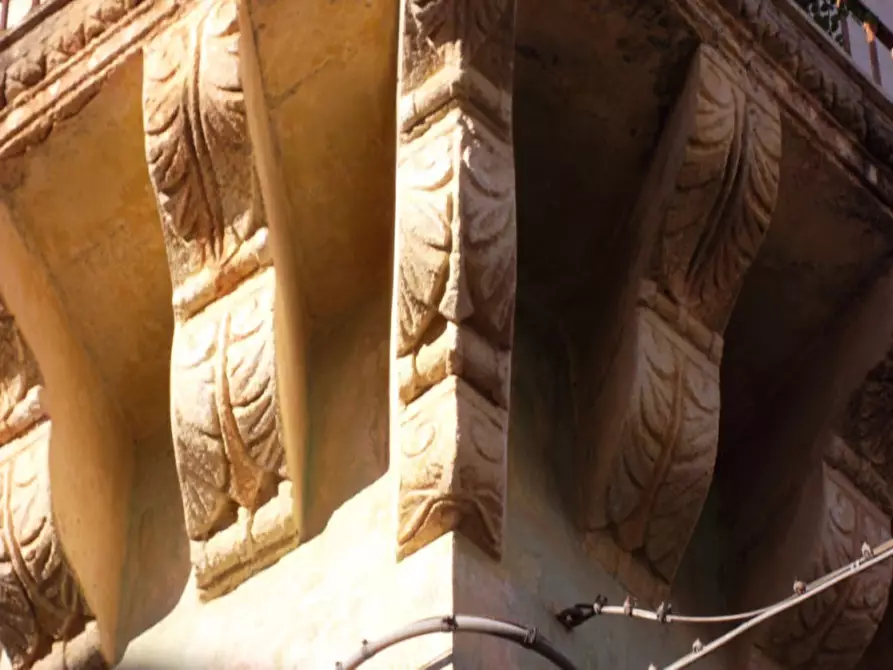 Immagine 2 di Casa indipendente in vendita  in Via Ramis a Parabita