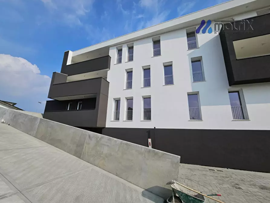 Immagine 31 di Appartamento in vendita  in Via Argine sinistro  25 a Dolo