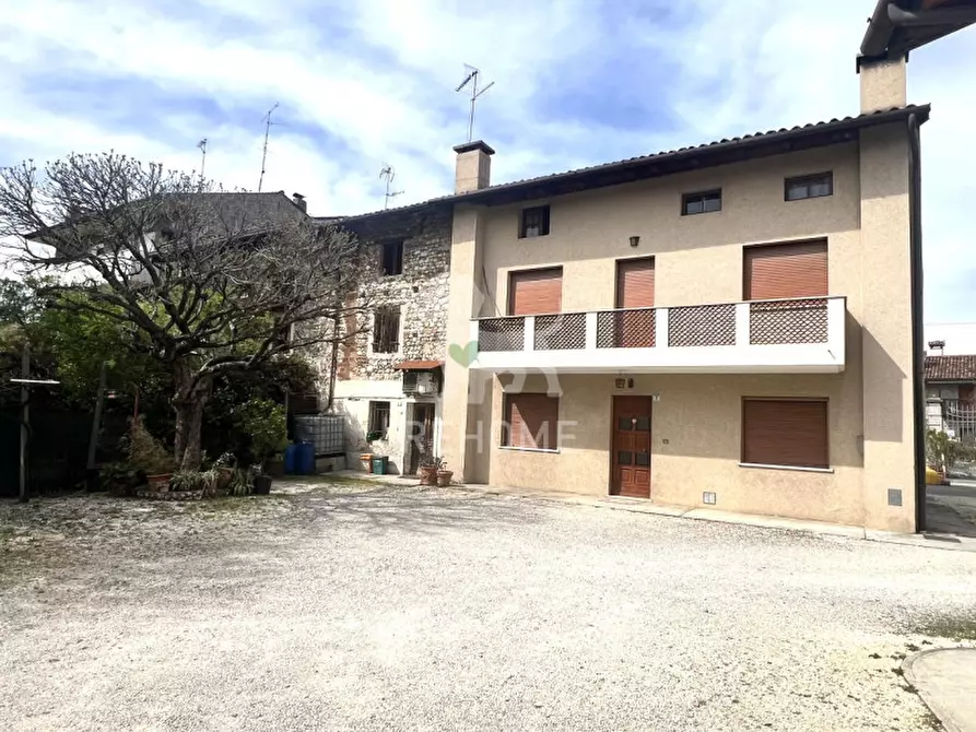 Immagine 3 di Casa indipendente in vendita  in Via Colloredo, 7 a Pasian Di Prato