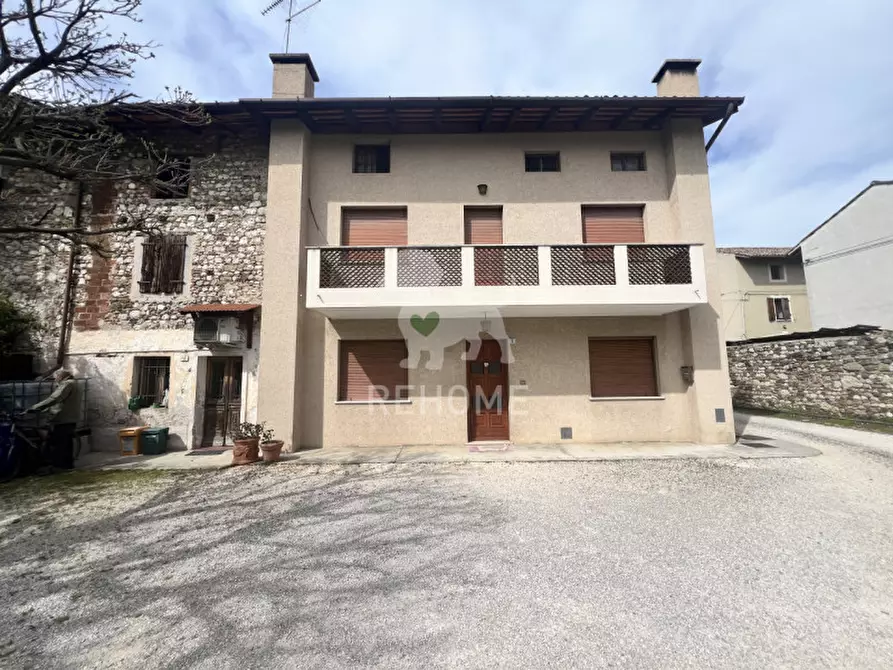 Immagine 3 di Casa indipendente in vendita  in Via Colloredo, 7 a Pasian Di Prato