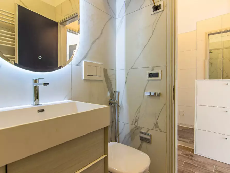 Immagine 13 di Appartamento in vendita  in via ognisanti a Padova