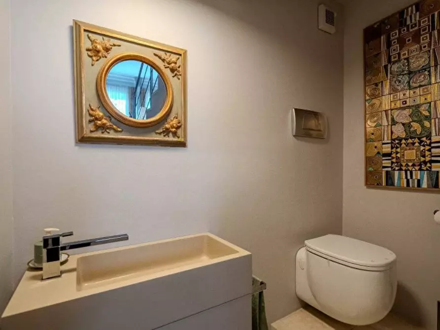 Immagine 10 di Casa indipendente in vendita  in VIA NAZARIO SAUTO a Vicenza