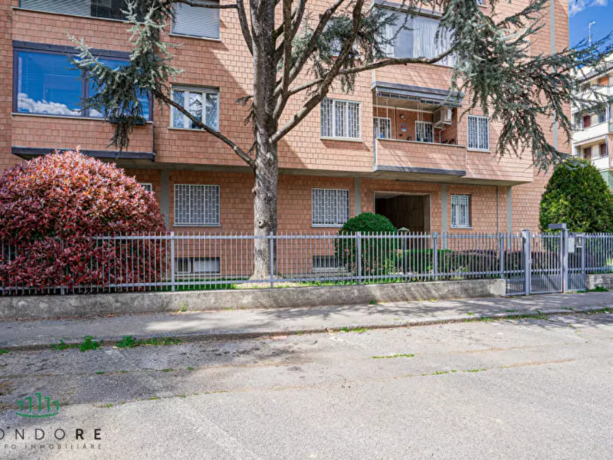 Immagine 2 di Appartamento in vendita  in Via Amedeo Orlandi a San Lazzaro Di Savena