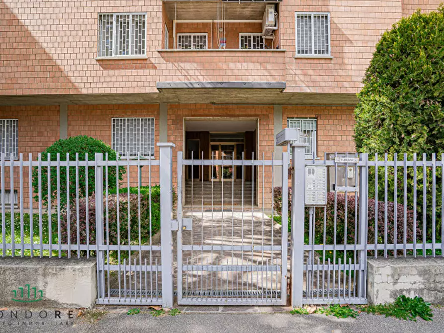 Immagine 3 di Appartamento in vendita  in Via Amedeo Orlandi a San Lazzaro Di Savena