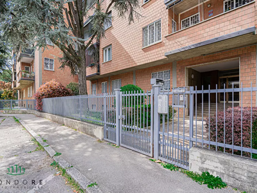 Immagine 5 di Appartamento in vendita  in Via Amedeo Orlandi a San Lazzaro Di Savena