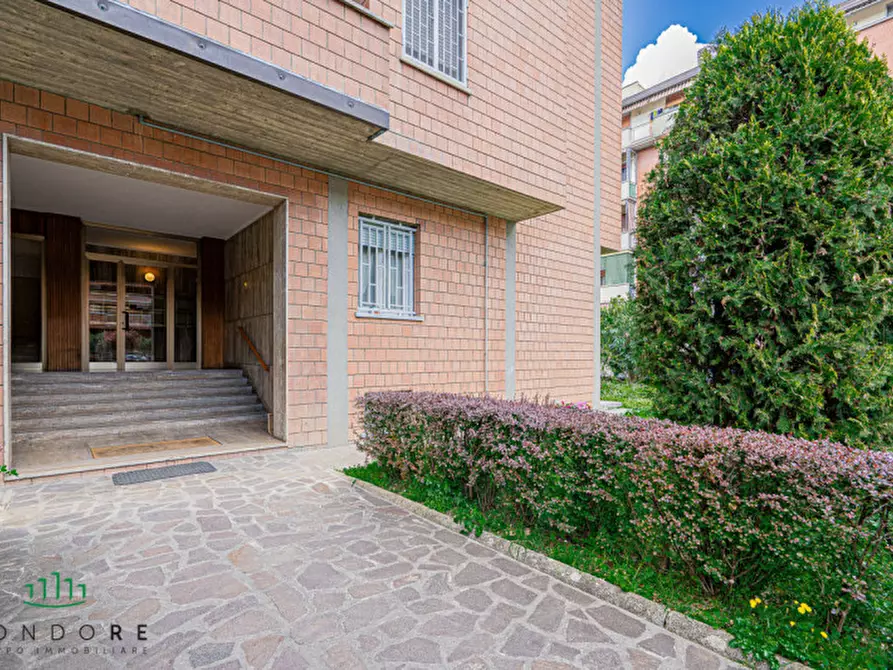 Immagine 11 di Appartamento in vendita  in Via Amedeo Orlandi a San Lazzaro Di Savena