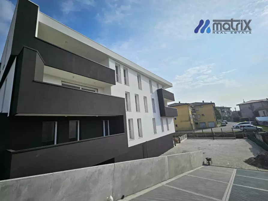 Immagine 19 di Appartamento in vendita  in via Argine sinistro 25 a Dolo