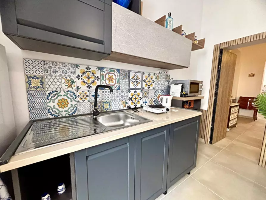 Immagine 5 di Appartamento in vendita  in VIA ANTONIO AMICO a Palermo