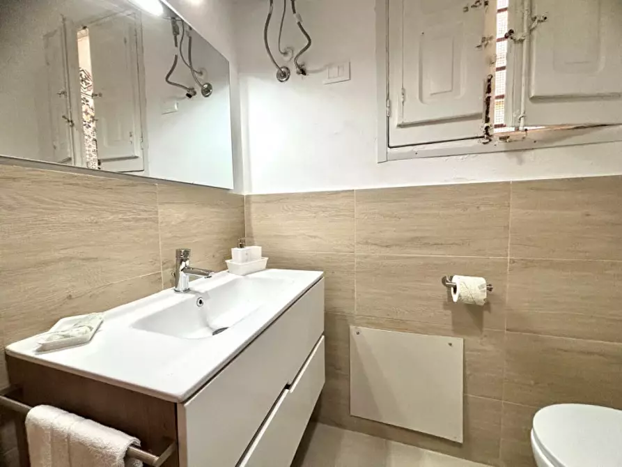 Immagine 12 di Appartamento in vendita  in VIA ANTONIO AMICO a Palermo