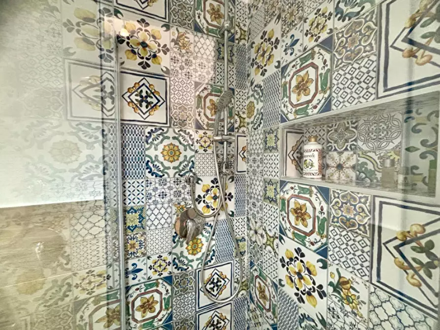 Immagine 14 di Appartamento in vendita  in VIA ANTONIO AMICO a Palermo