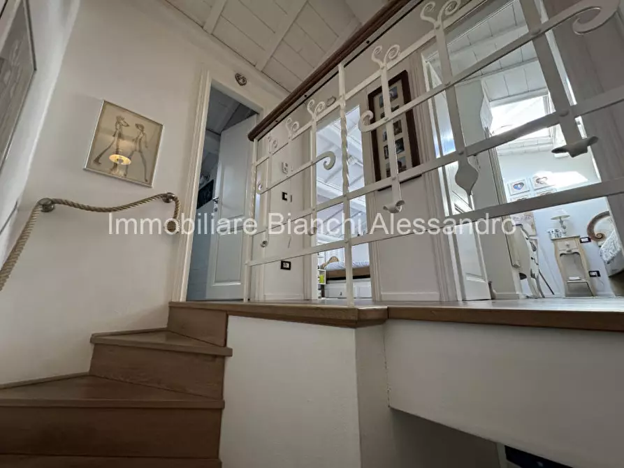 Immagine 14 di Casa bifamiliare in vendita  in Via Niccolò da Uzzano a Firenze