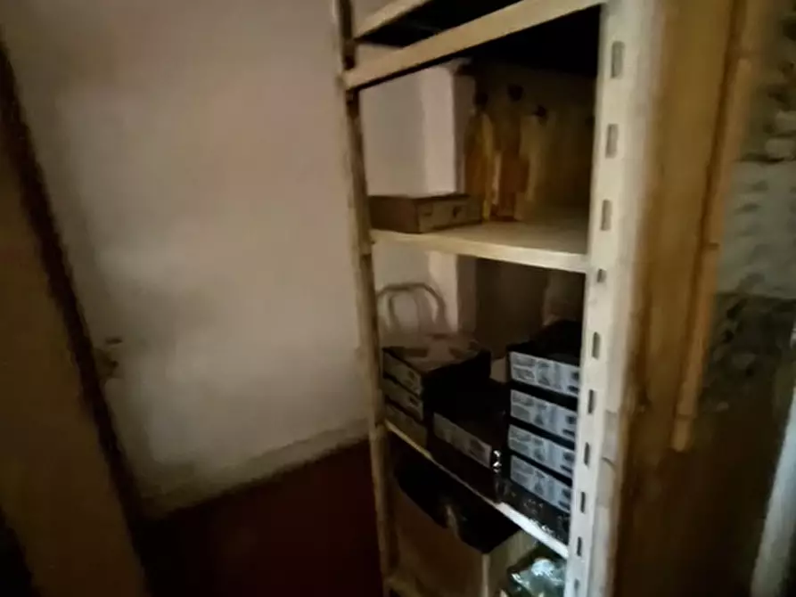 Immagine 20 di Attività commerciale in vendita  in BORGO DEGLI ALBIZI a Firenze