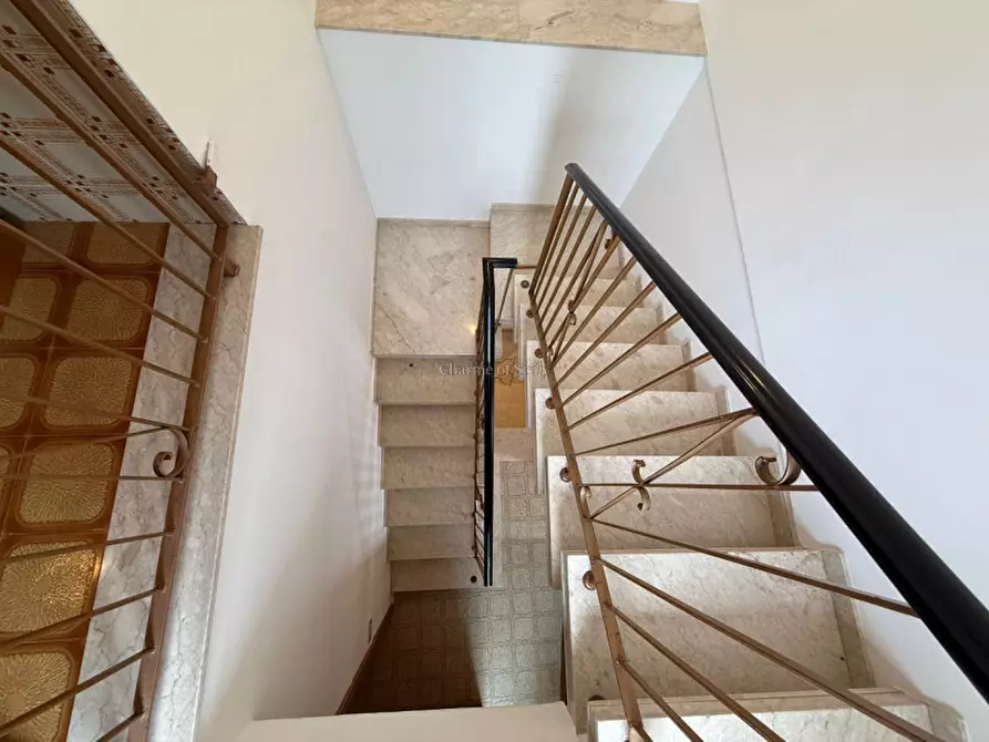 Immagine 25 di Casa indipendente in vendita  in Vico Flamingo a Modica