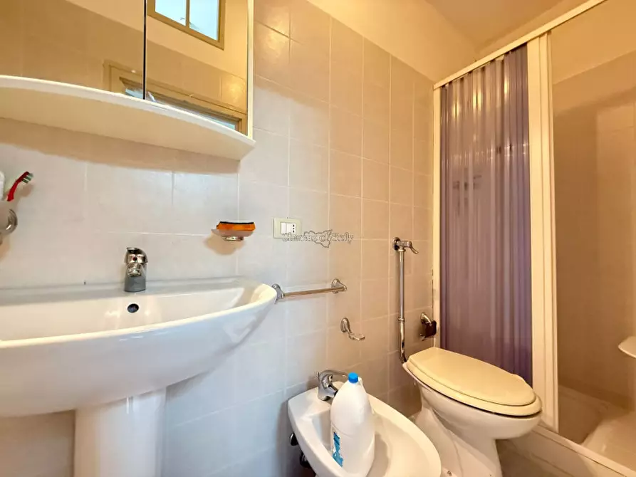 Immagine 30 di Casa indipendente in vendita  in Vico Flamingo a Modica