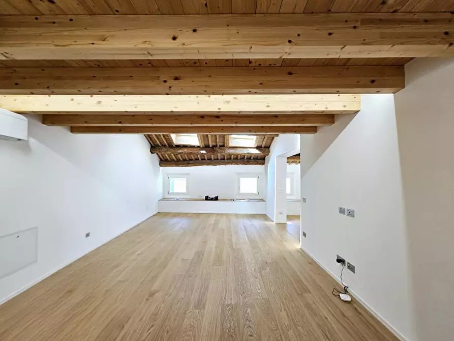 Immagine 3 di Appartamento in vendita  in VIA XXVIII APRILE a Monselice