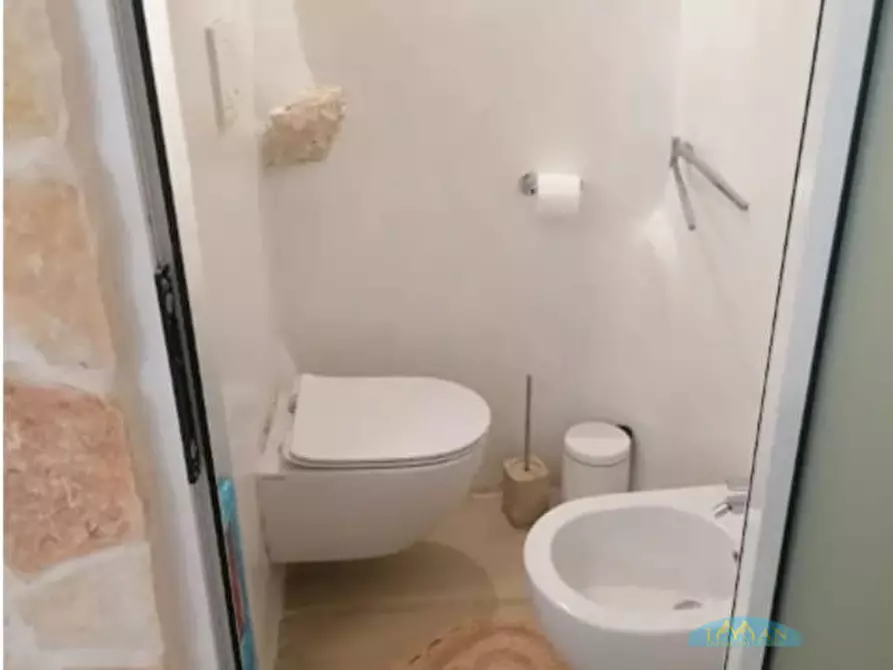 Immagine 8 di Casa indipendente in vendita  in Via Celso a Ceglie Messapico