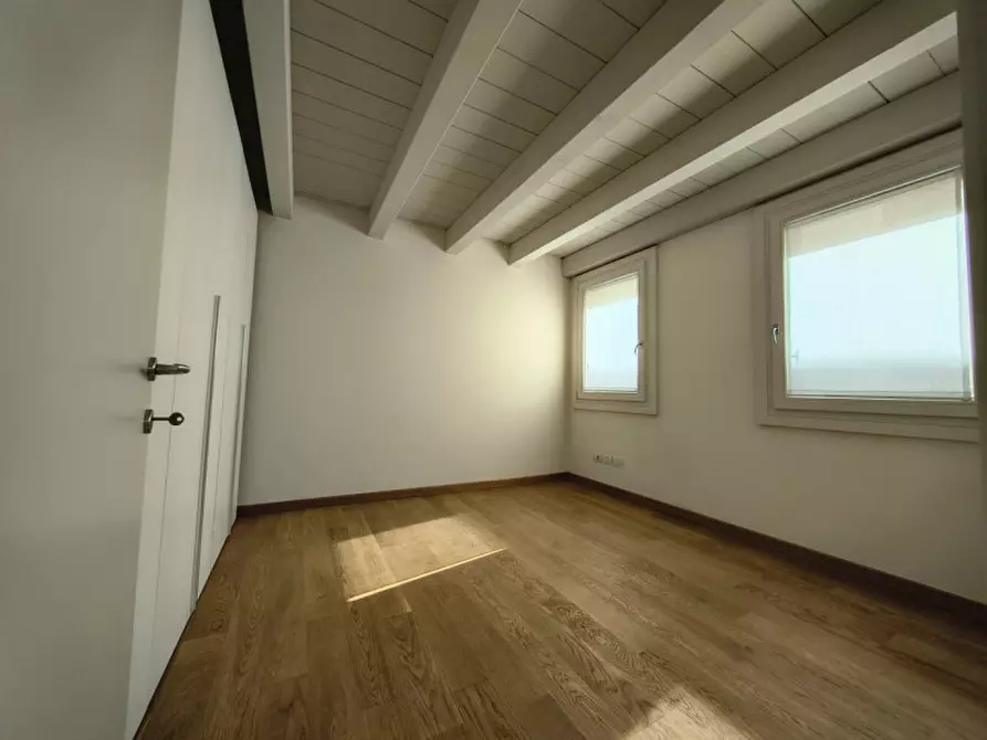 Immagine 4 di Appartamento in vendita  in Contra' Ponte Novo a Vicenza