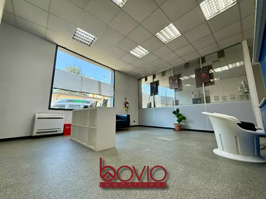 Immagine 11 di Capannone industriale in vendita  in Strada Bertolla 162 a Torino