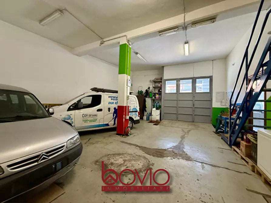 Immagine 28 di Capannone industriale in vendita  in Strada Bertolla 162 a Torino