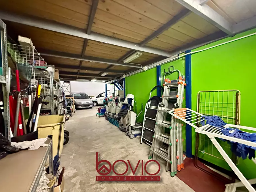 Immagine 30 di Capannone industriale in vendita  in Strada Bertolla 162 a Torino