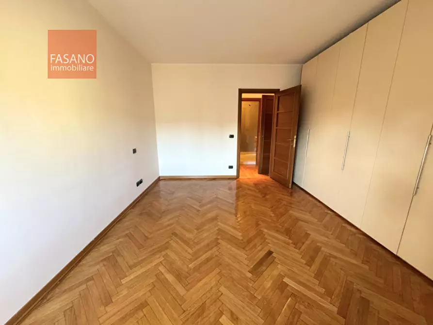 Immagine 17 di Attico in affitto  in Via Andrea Doria a Torino