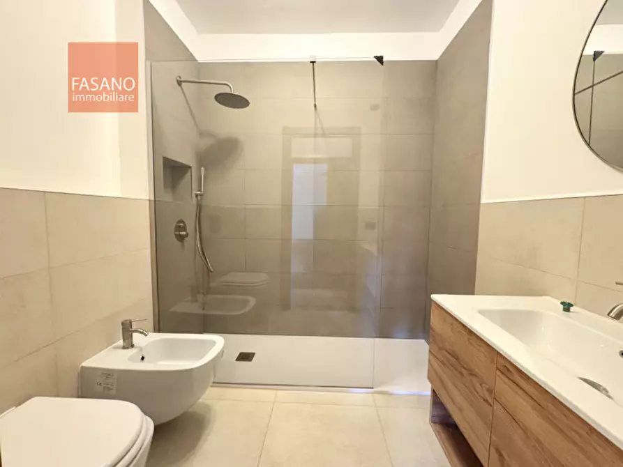 Immagine 21 di Attico in affitto  in Via Andrea Doria a Torino