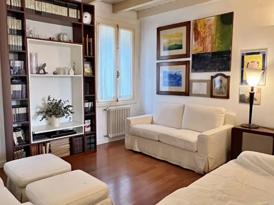 Immagine 3 di Casa bifamiliare in vendita  in Viale della Pace a Vicenza