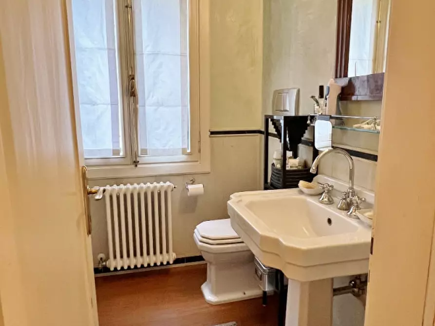 Immagine 15 di Casa bifamiliare in vendita  in Viale della Pace a Vicenza