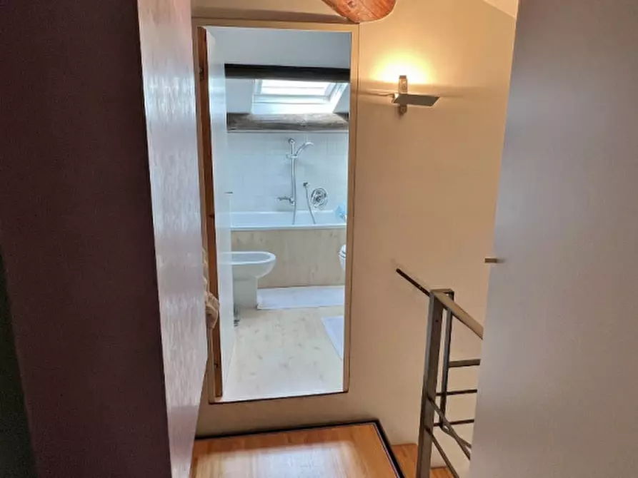 Immagine 23 di Casa bifamiliare in vendita  in Viale della Pace a Vicenza