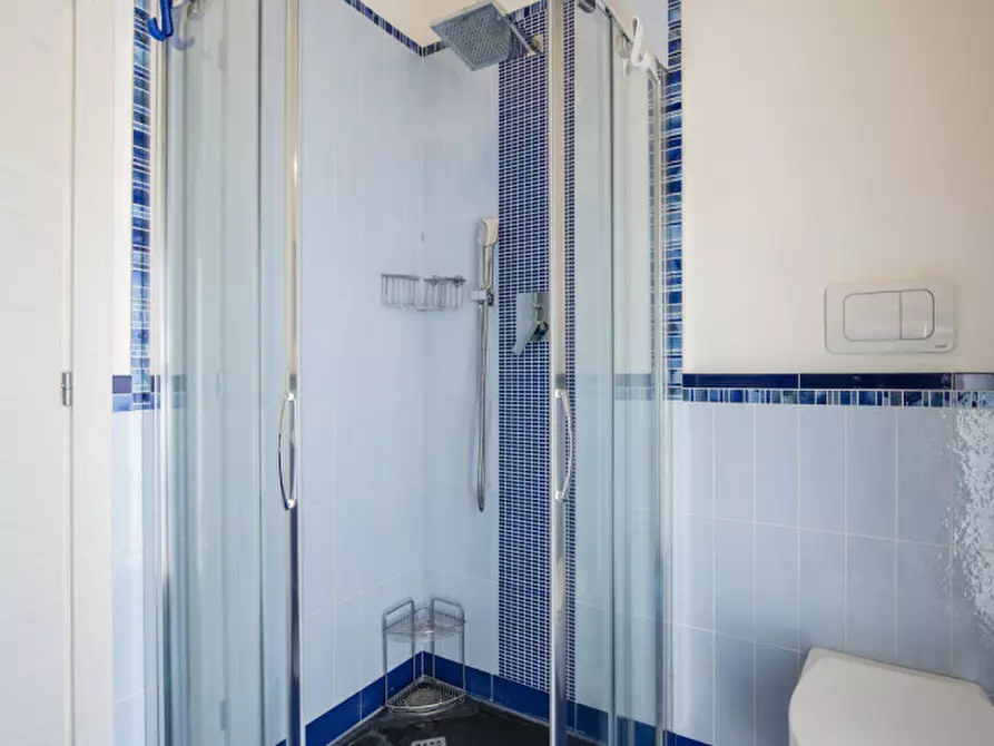 Immagine 13 di Casa bifamiliare in vendita  a Abano Terme