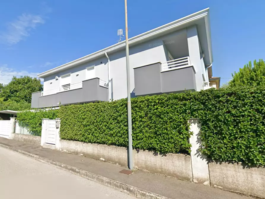 Immagine 20 di Casa bifamiliare in vendita  a Abano Terme
