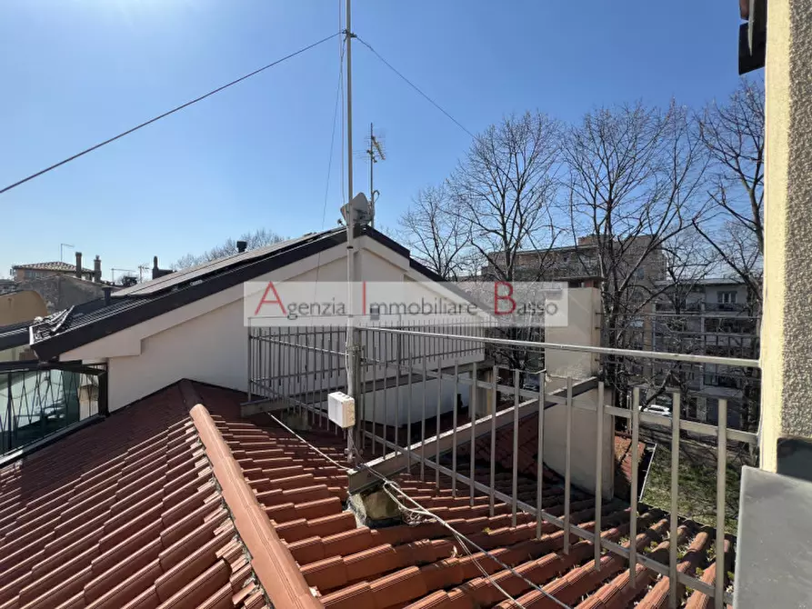 Immagine 10 di Palazzo in vendita  in RIVIERA SAN BENEDETTO a Padova