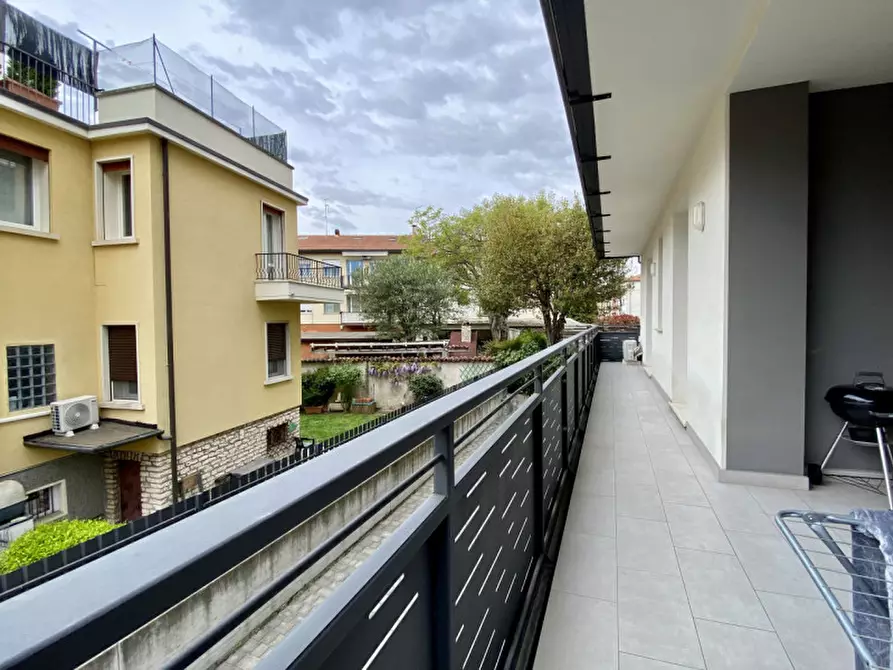 Immagine 12 di Appartamento in vendita  in Viale della Pace a Vicenza