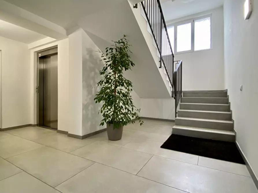 Immagine 32 di Appartamento in vendita  in Viale della Pace a Vicenza