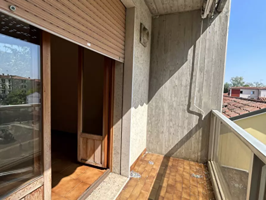 Immagine 6 di Appartamento in vendita  in Via Roma a Salzano