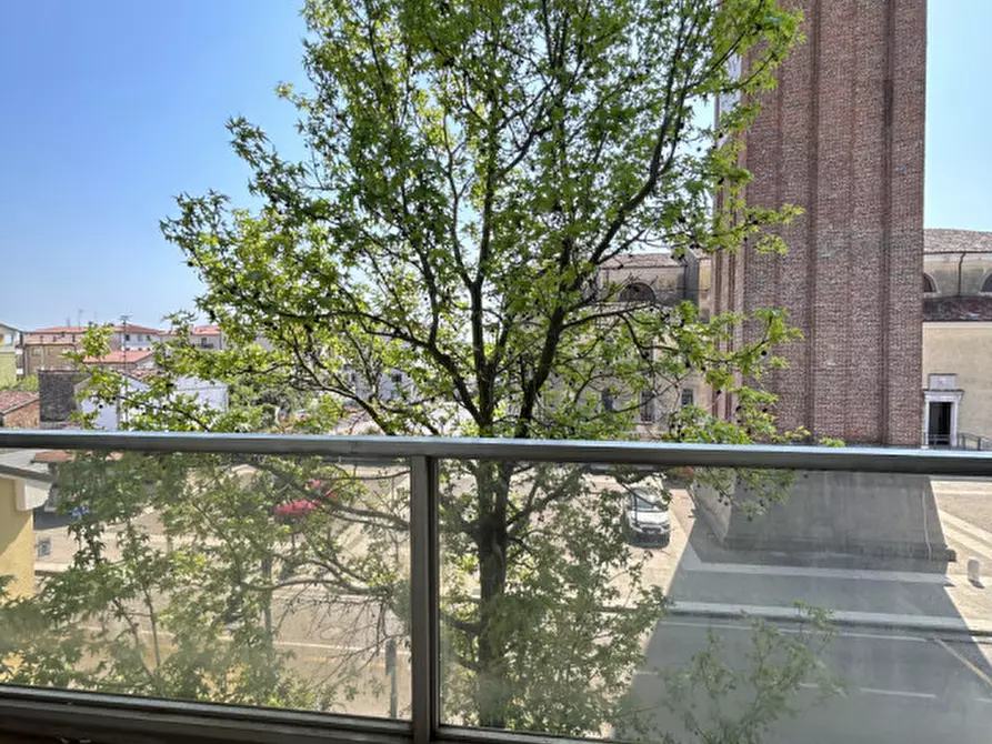 Immagine 11 di Appartamento in vendita  in Via Roma a Salzano