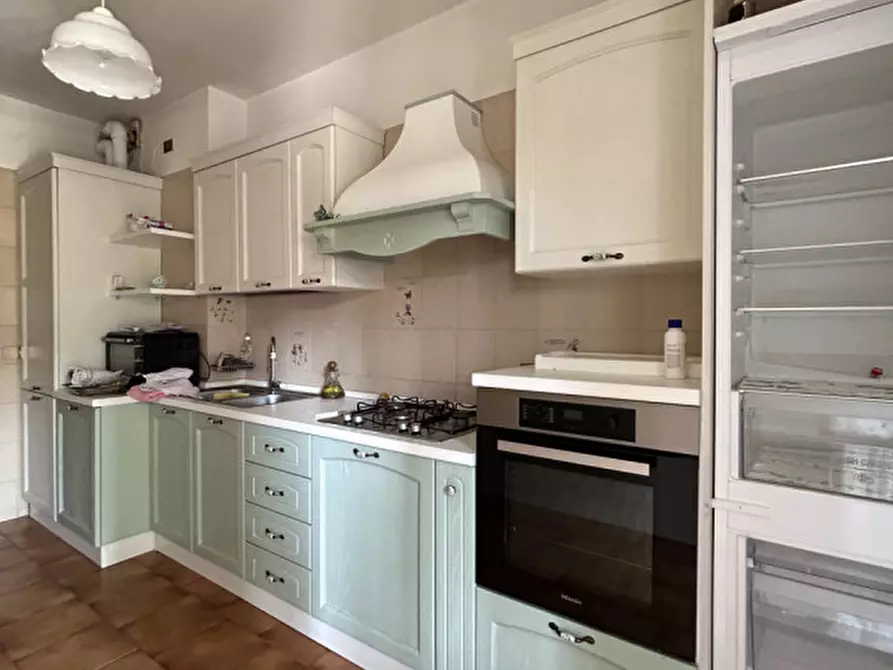 Immagine 13 di Appartamento in vendita  in Via Roma a Salzano