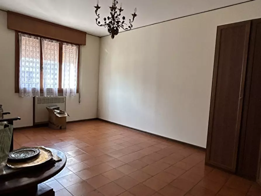 Immagine 19 di Appartamento in vendita  in Via Roma a Salzano