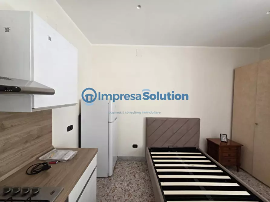 Immagine 3 di Camera in affitto  in Via Consalvo a Napoli