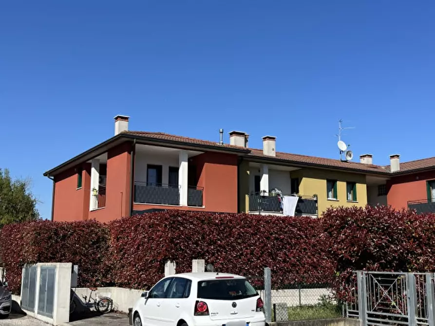 Immagine 3 di Appartamento in vendita  in Via Alcide de Gasperi a Barbarano Mossano