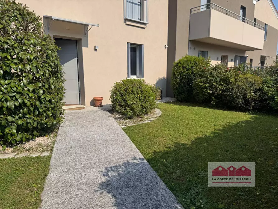 Immagine 21 di Villetta a schiera in vendita  in Via Vittorio Maran a Costabissara