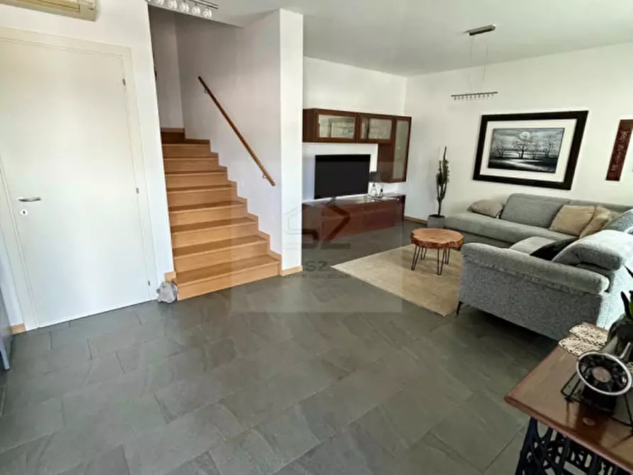 Immagine 3 di Casa trifamiliare in vendita  in via gallinaro a Albignasego