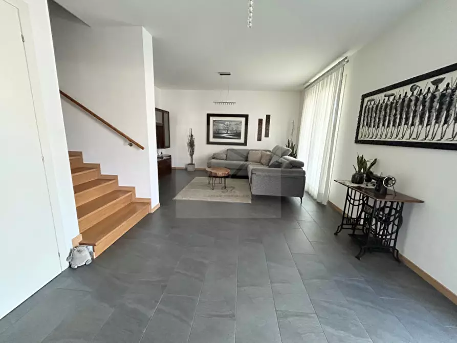 Immagine 5 di Casa trifamiliare in vendita  in via gallinaro a Albignasego