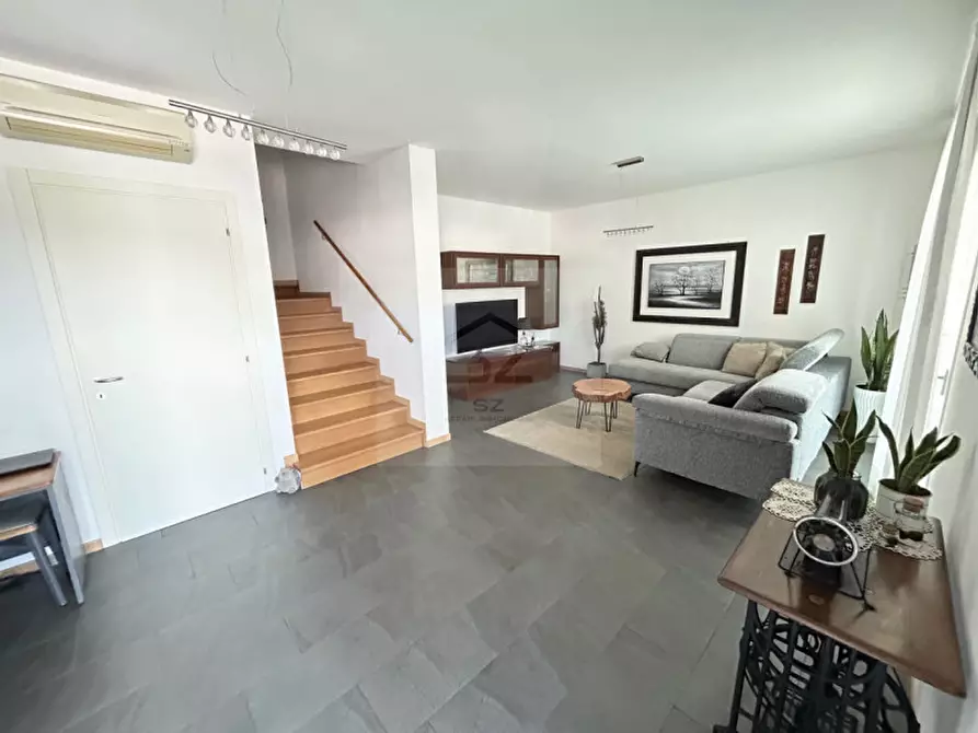 Immagine 7 di Casa trifamiliare in vendita  in via gallinaro a Albignasego
