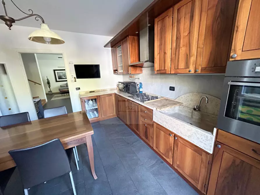 Immagine 9 di Casa trifamiliare in vendita  in via gallinaro a Albignasego